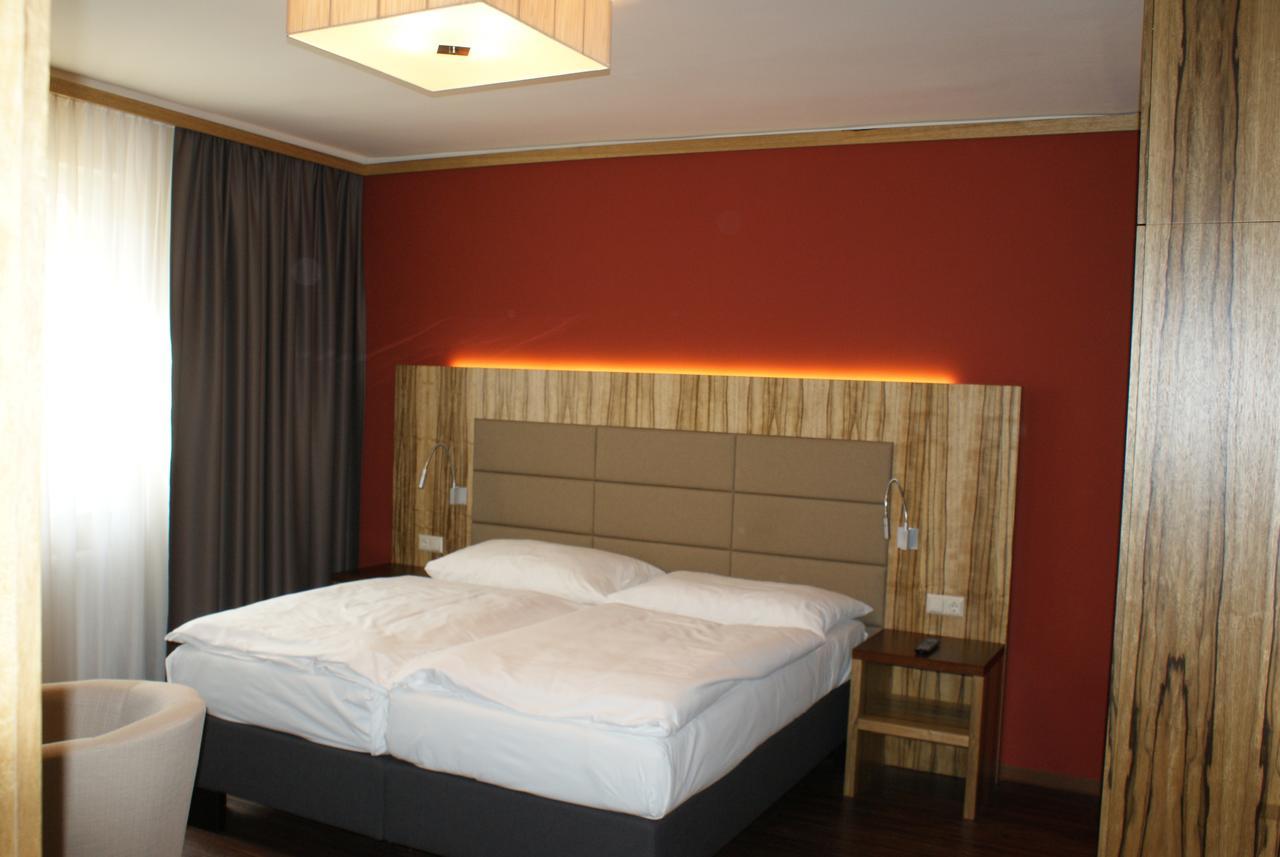 Hotel-Restaurant Schweinberger Stetten Rum bild