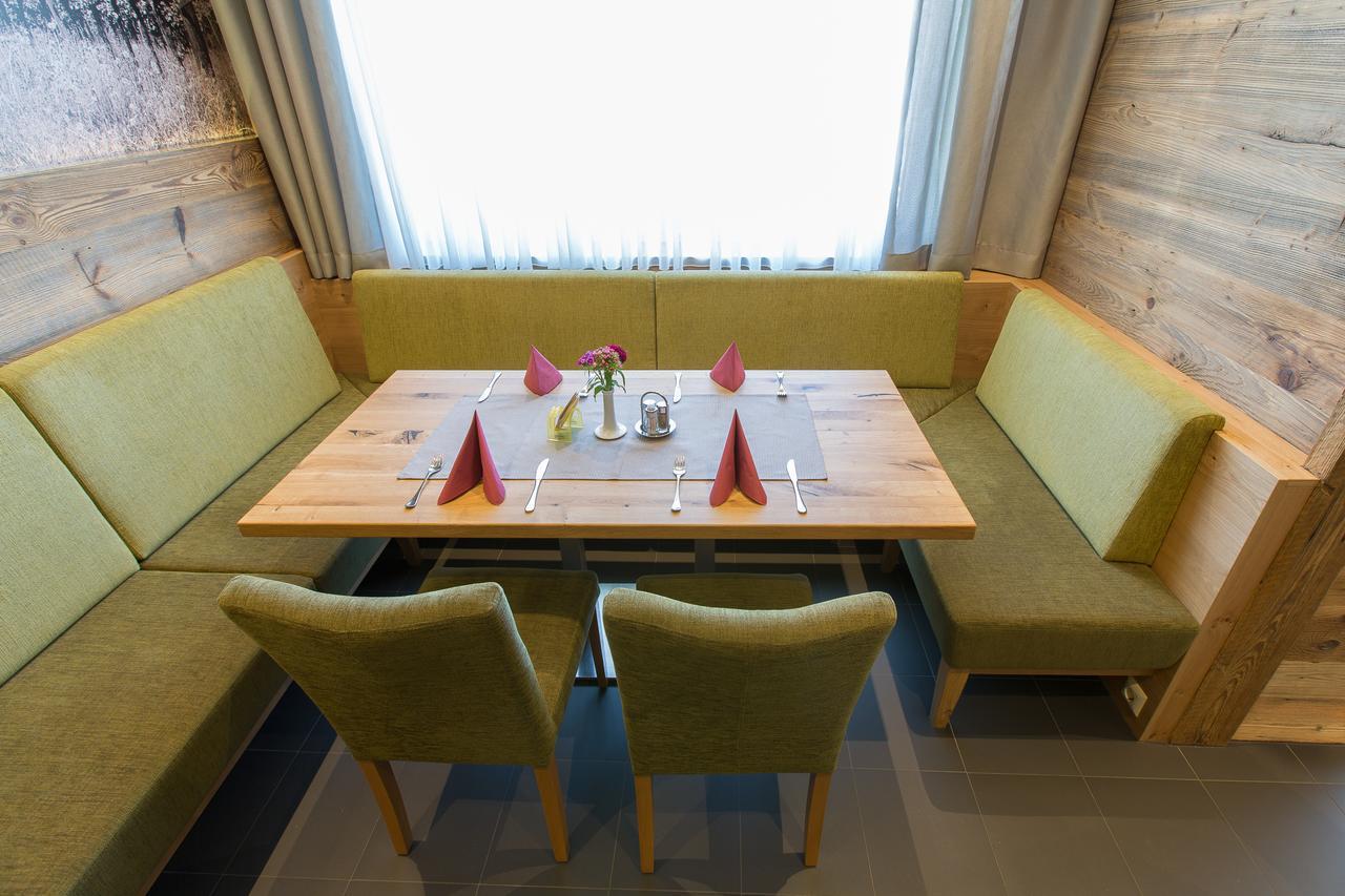 Hotel-Restaurant Schweinberger Stetten Exteriör bild